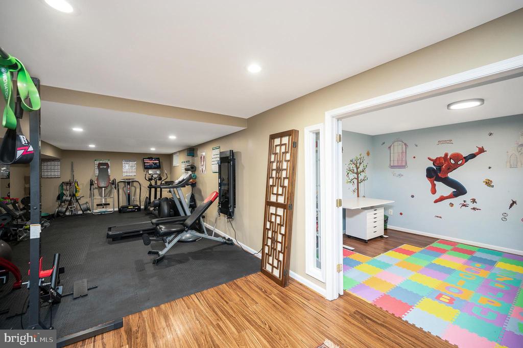 3625 DREWS COURT