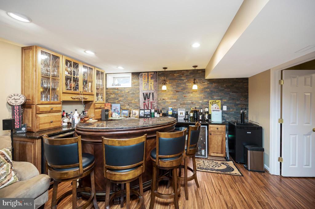 3625 DREWS COURT