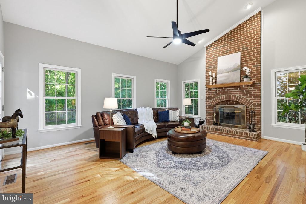8556 HOOES ROAD