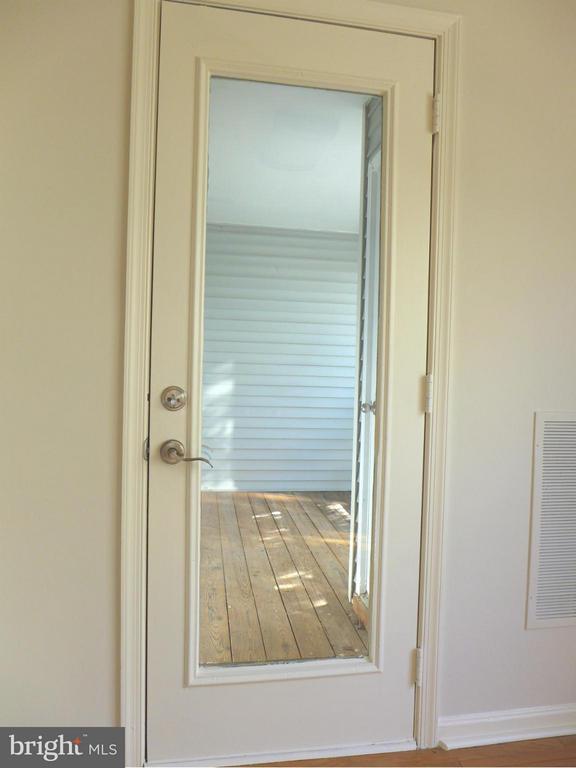 10302 APPALACHIAN CIRCLE 8-305