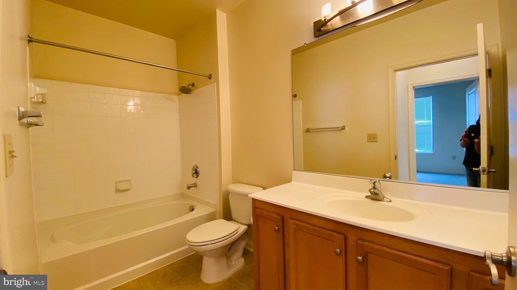 2665 PROSPERITY AVENUE Unit: 307