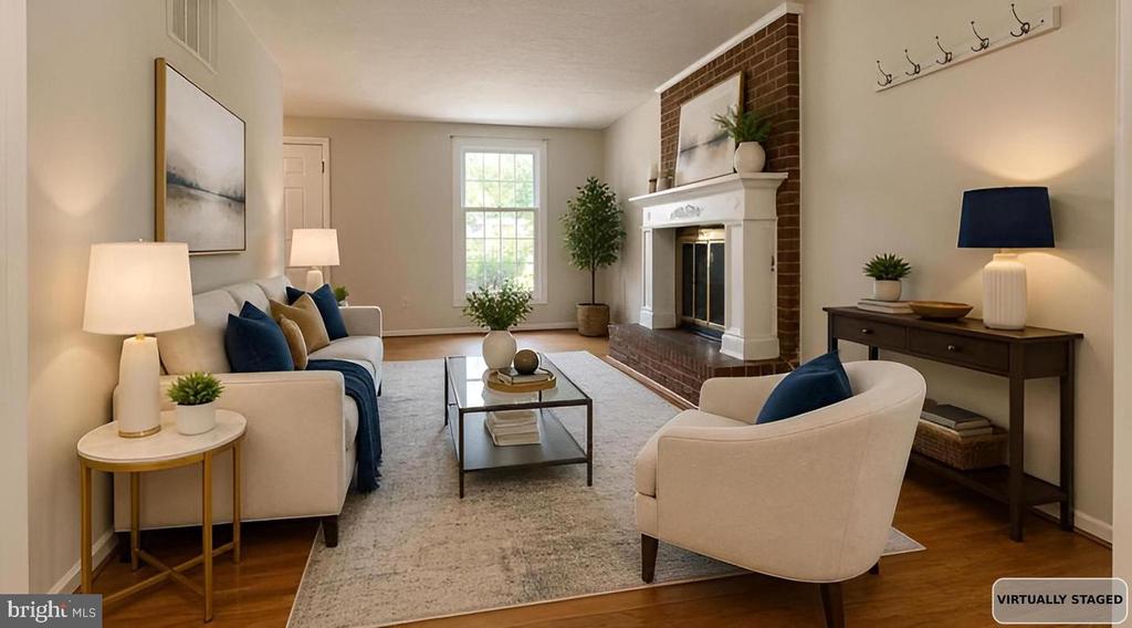 5726 OAK FERN COURT