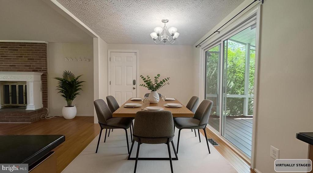 5726 OAK FERN COURT