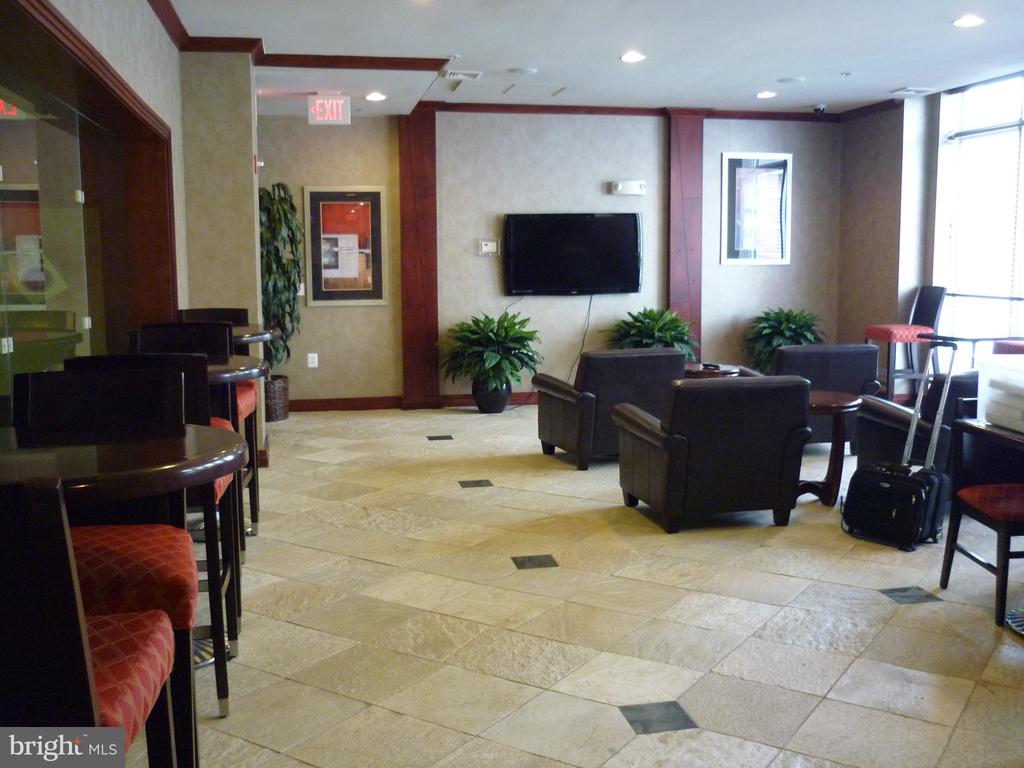 9480 VIRGINIA CENTER BOULEVARD Unit: 12