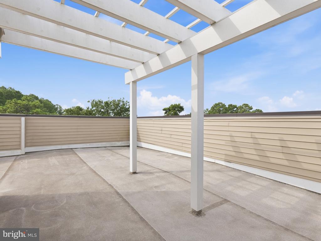 2626 LASSEN WALK Unit: B