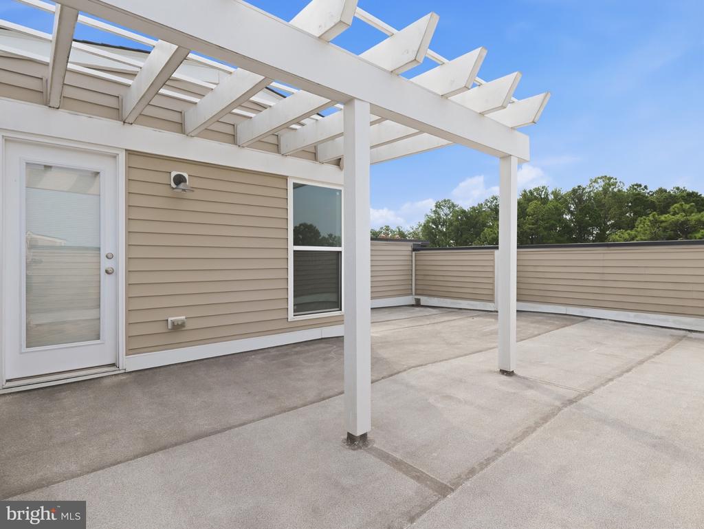 2626 LASSEN WALK Unit: B
