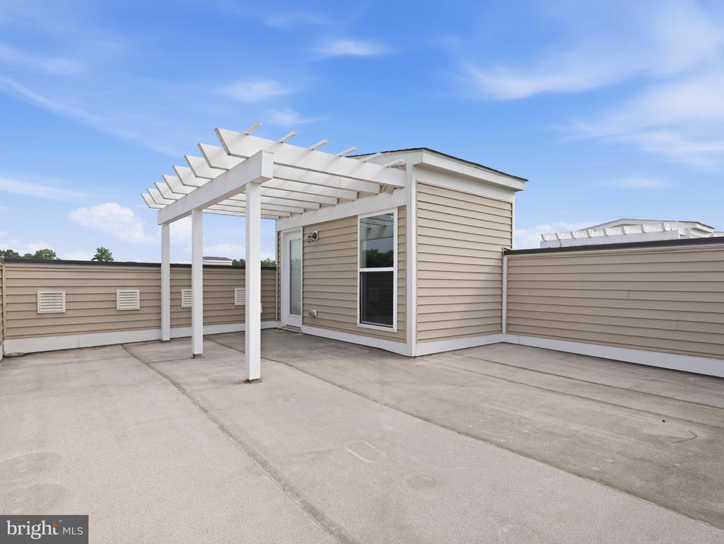 2626 LASSEN WALK Unit: B
