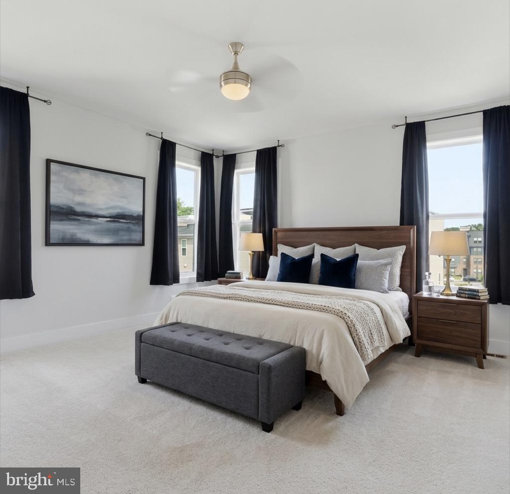 2626 LASSEN WALK Unit: B