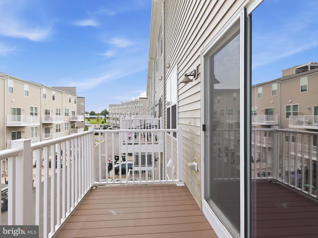 2626 LASSEN WALK Unit: B