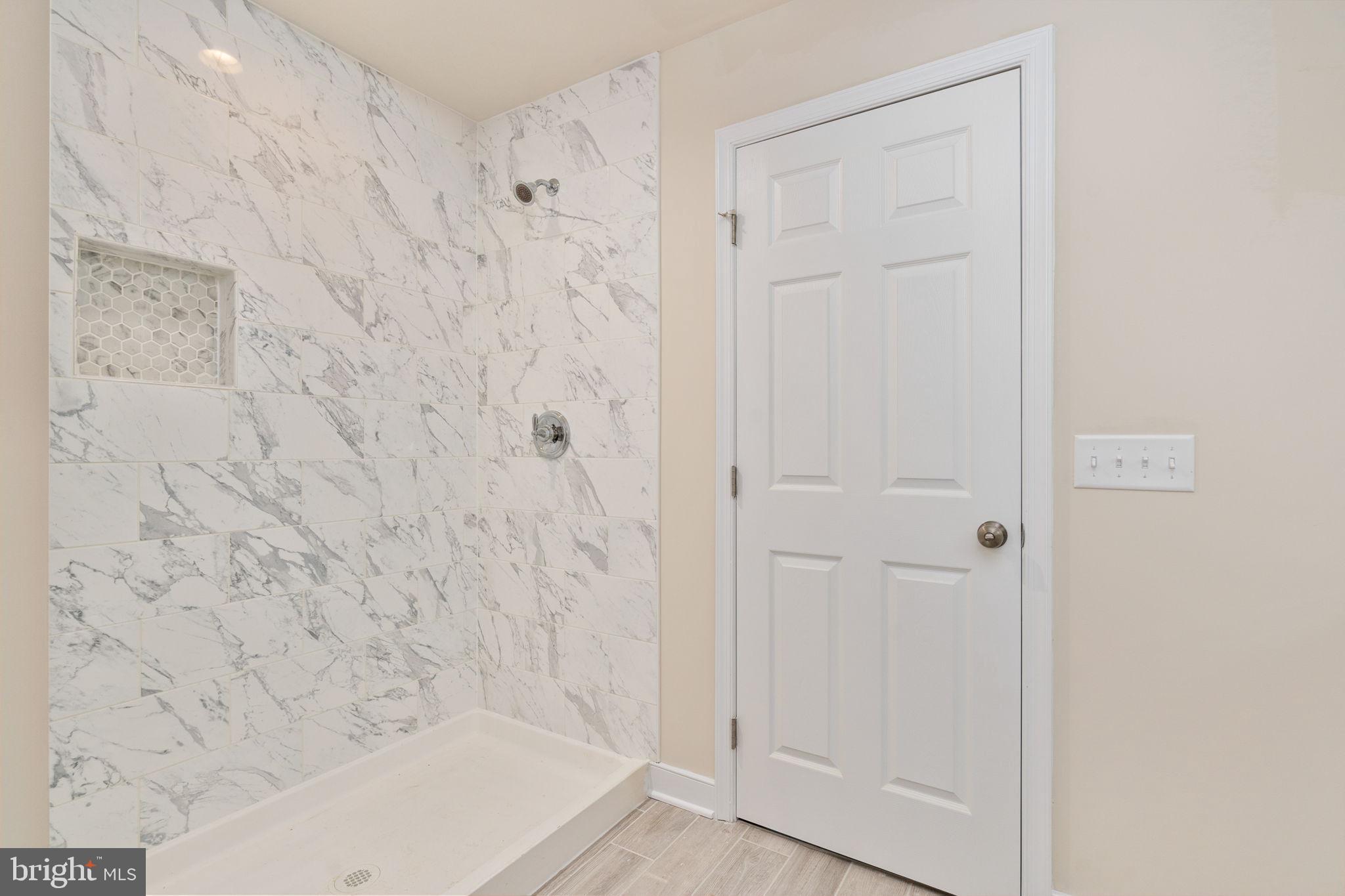 8861 SAGE CT