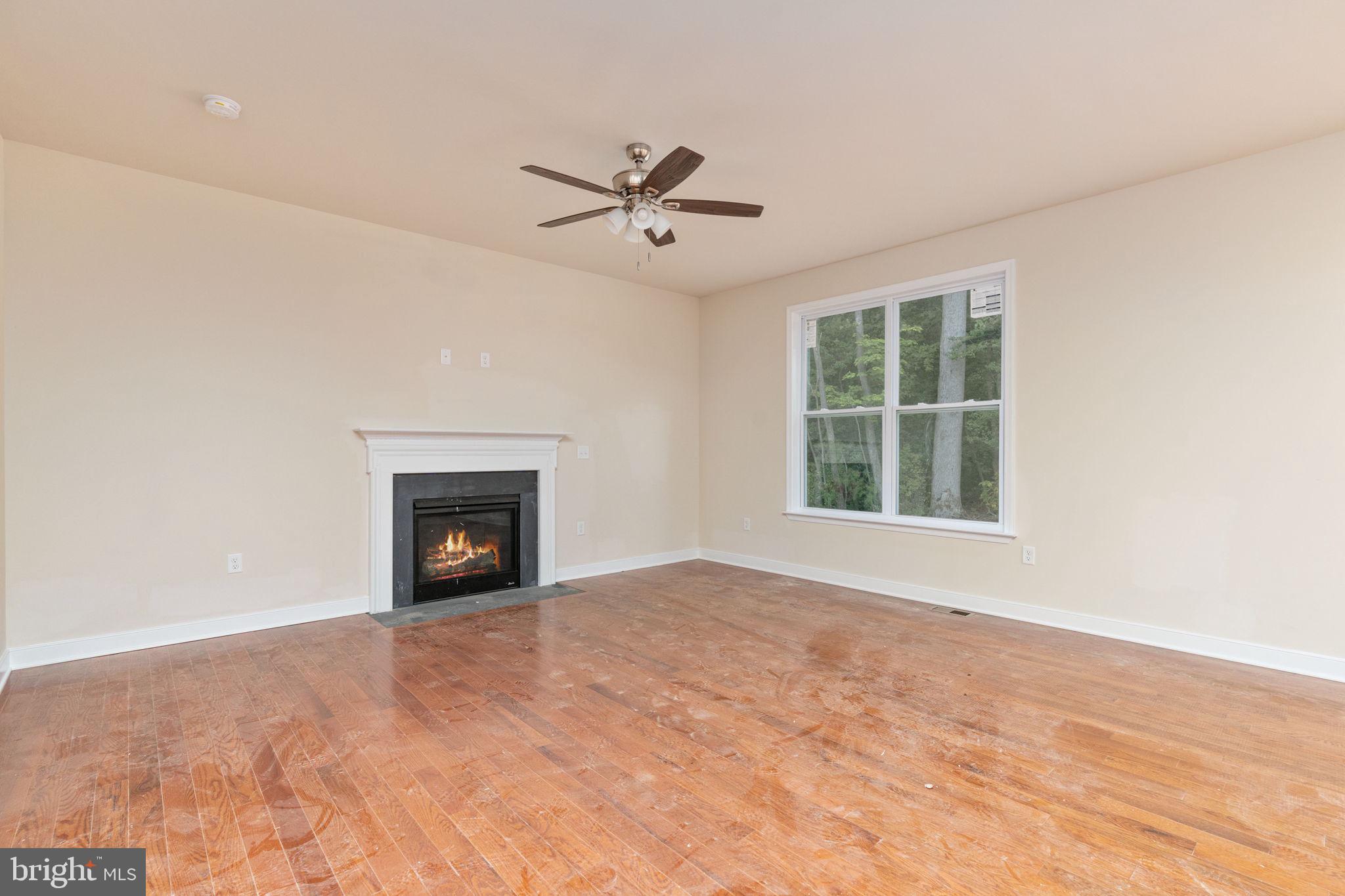 8861 SAGE CT