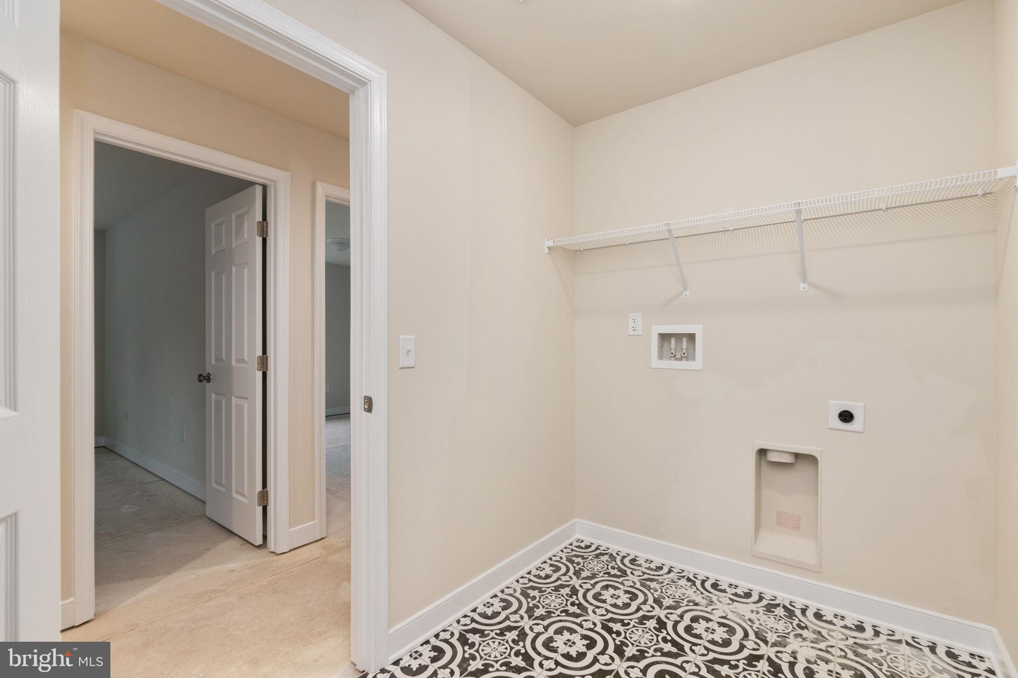 8861 SAGE CT