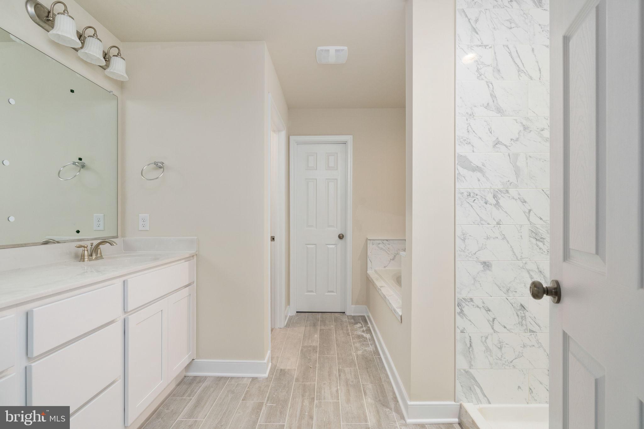 8861 SAGE CT