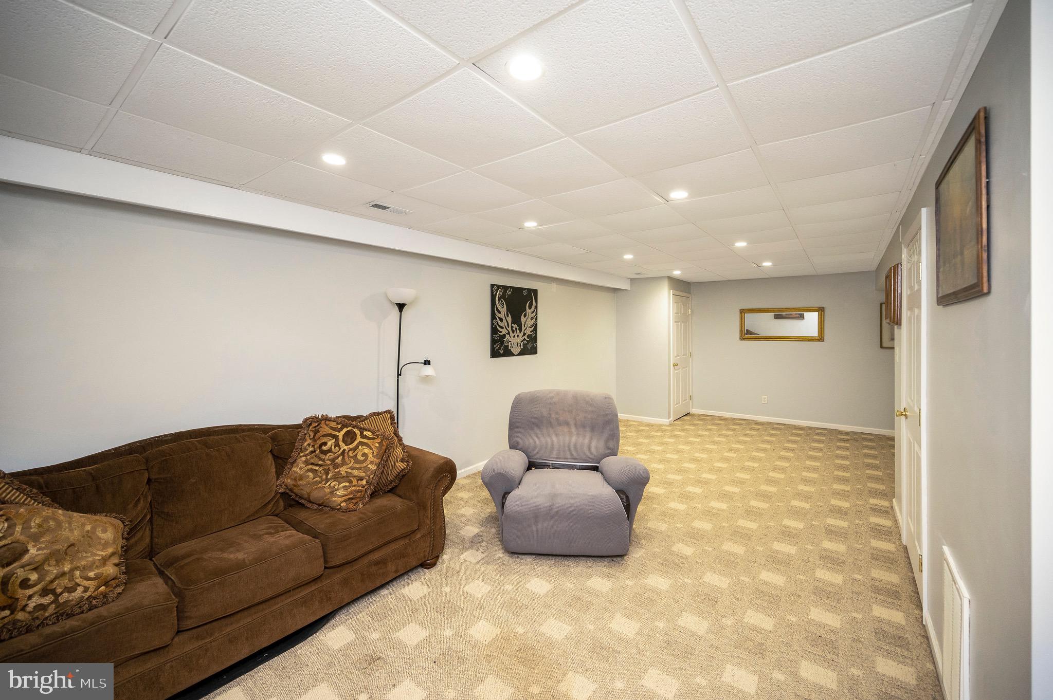 11114 TULIP LANE
