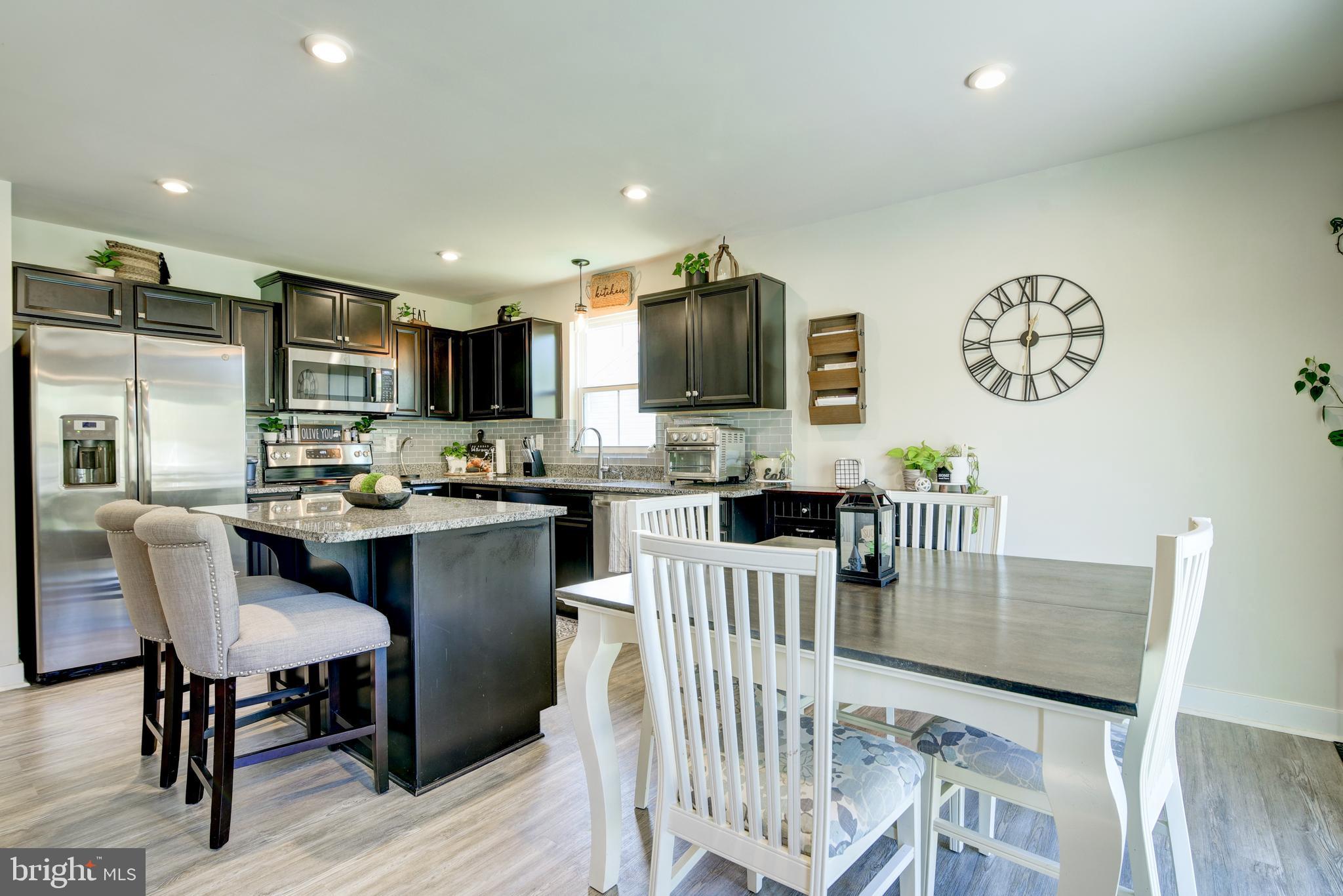 11290 EMERALD DRIVE