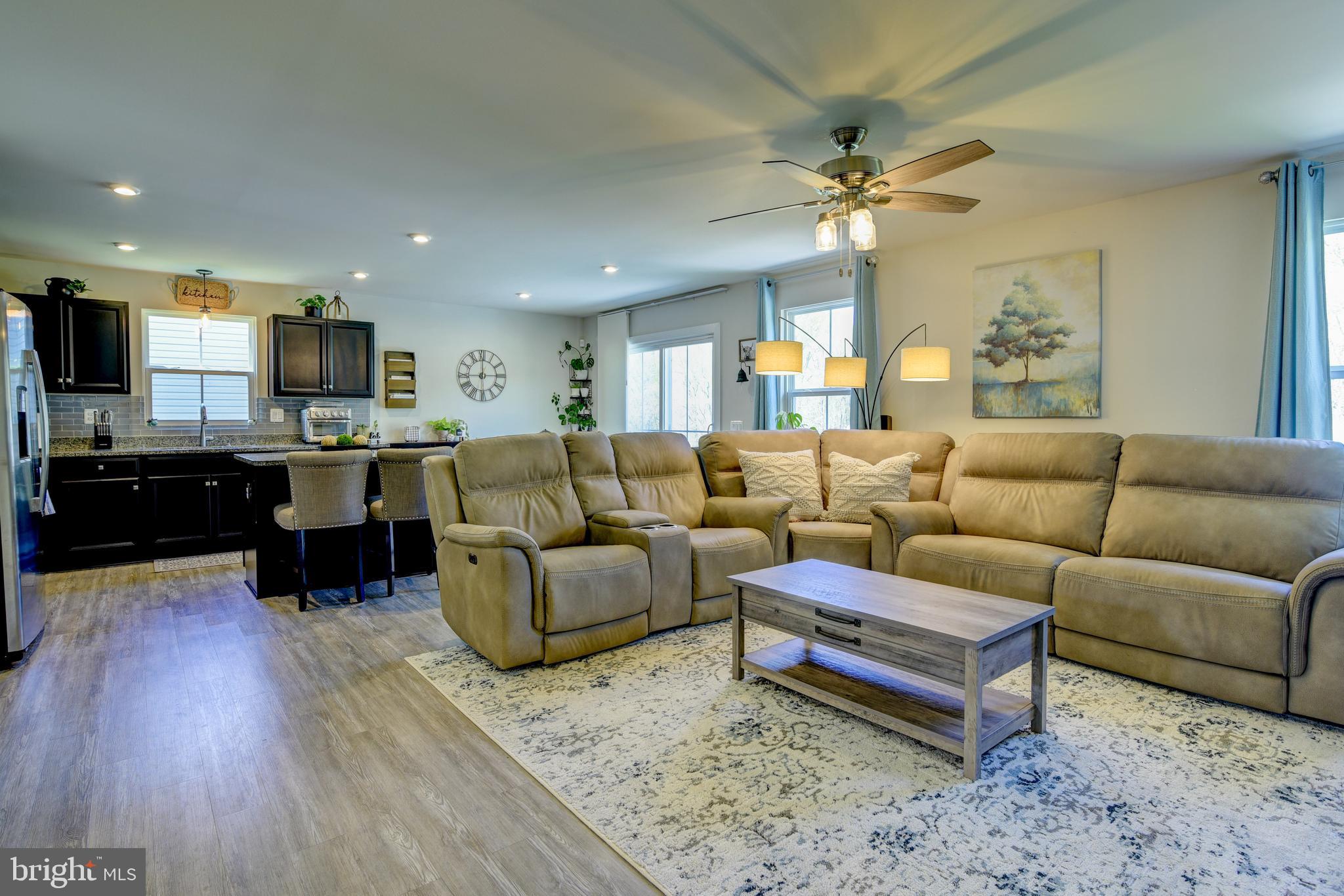 11290 EMERALD DRIVE