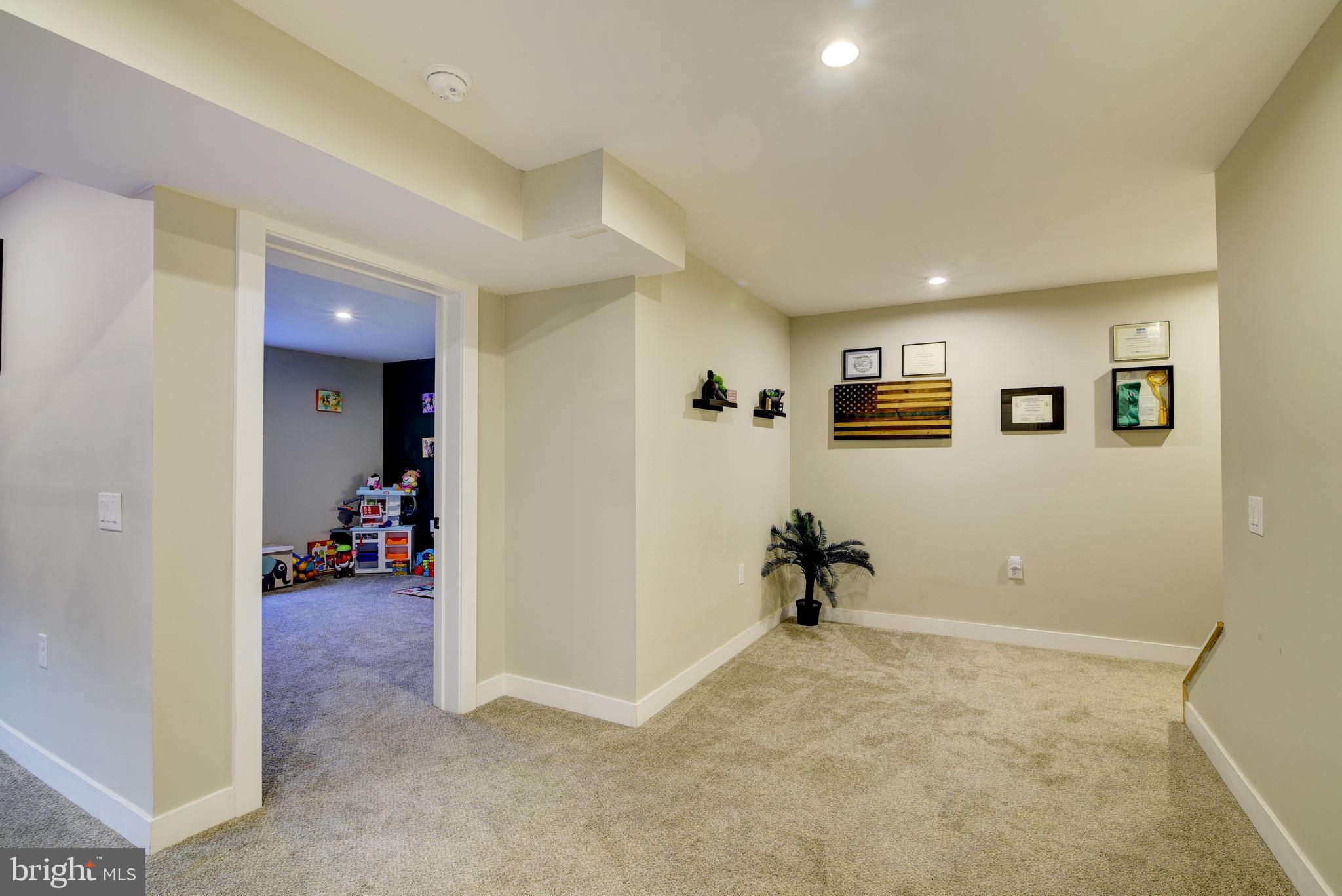 11290 EMERALD DRIVE