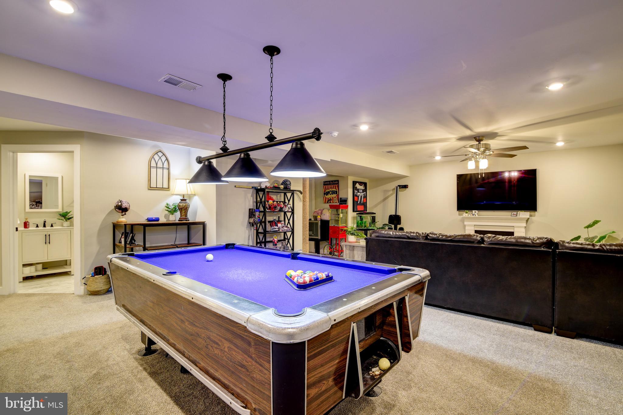 11290 EMERALD DRIVE