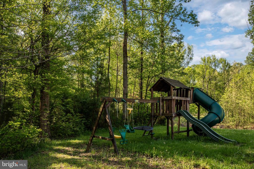 11092 CALEDON ROAD