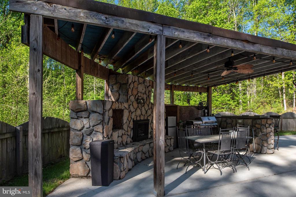 11092 CALEDON ROAD