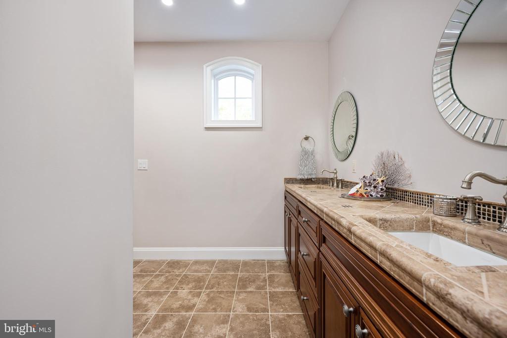 11092 CALEDON ROAD