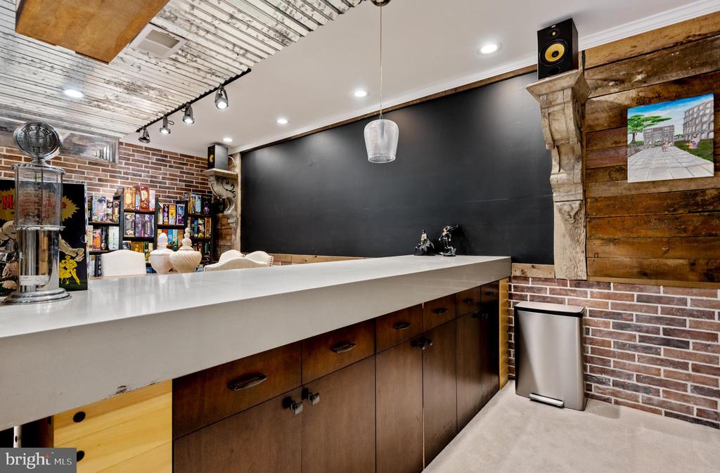 11092 CALEDON ROAD