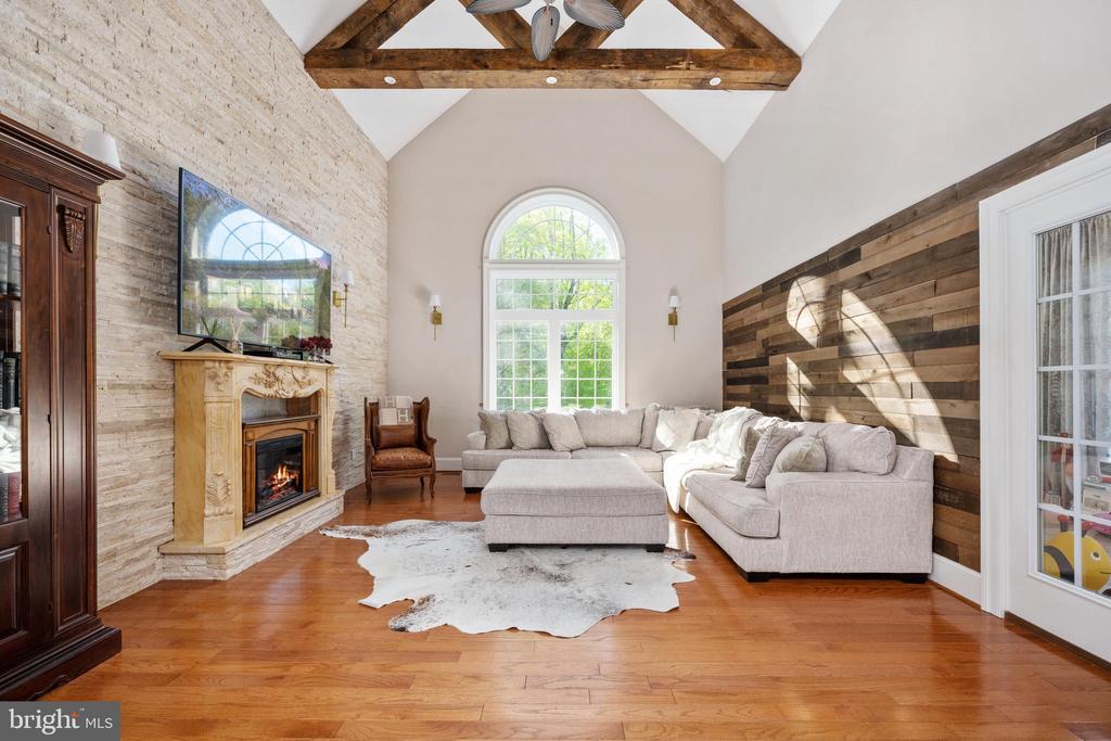 11092 CALEDON ROAD
