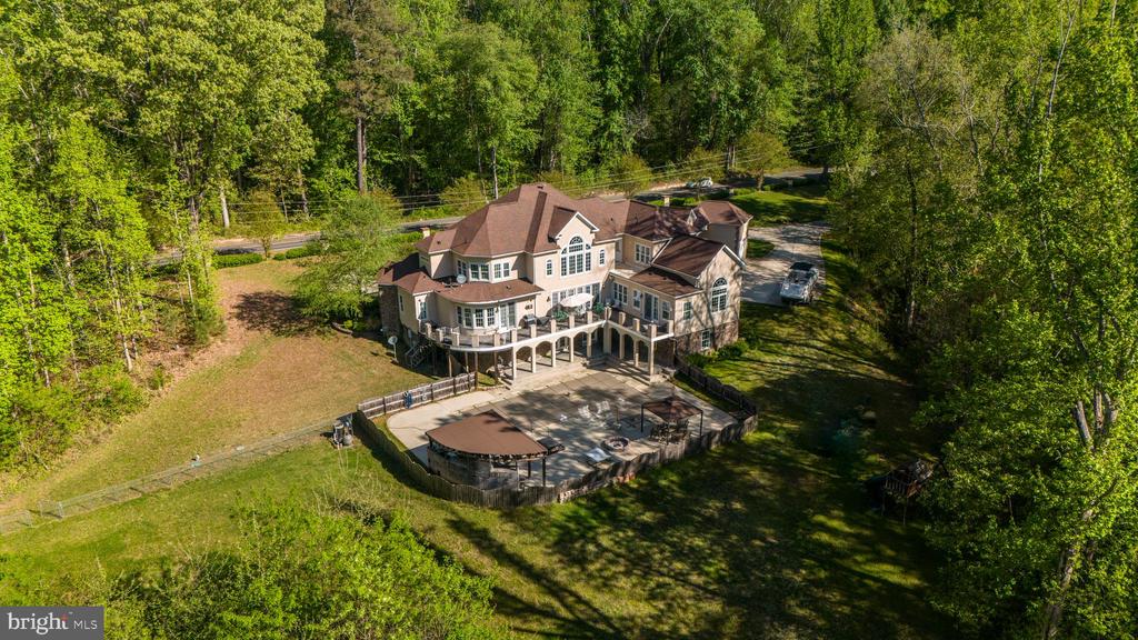 11092 CALEDON ROAD