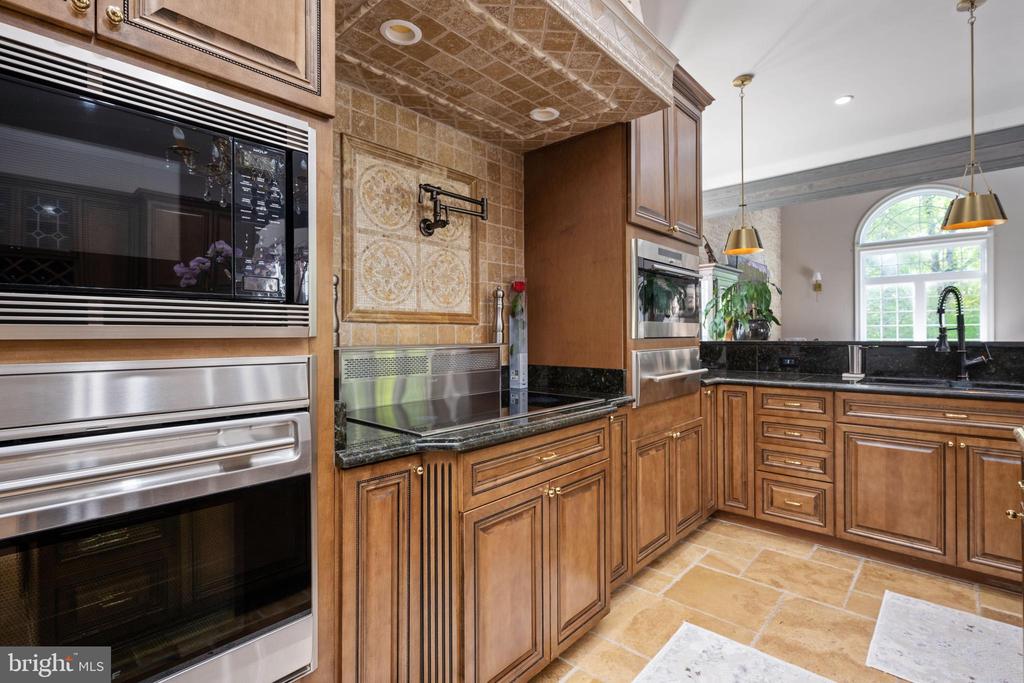 11092 CALEDON ROAD