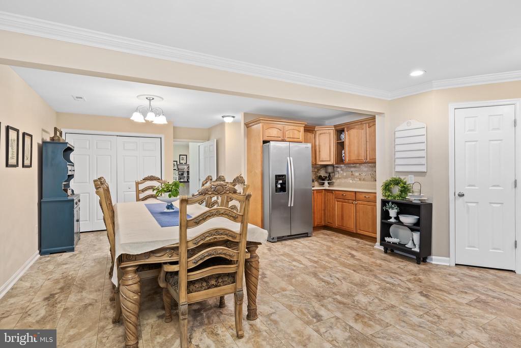 14407 DAVIS DRIVE