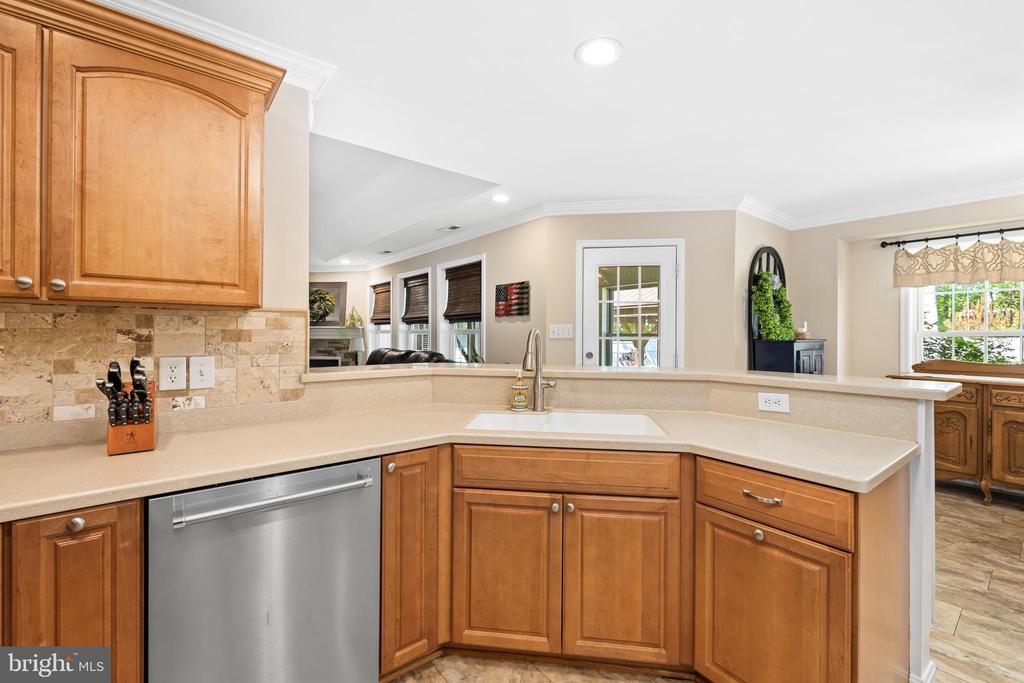 14407 DAVIS DRIVE