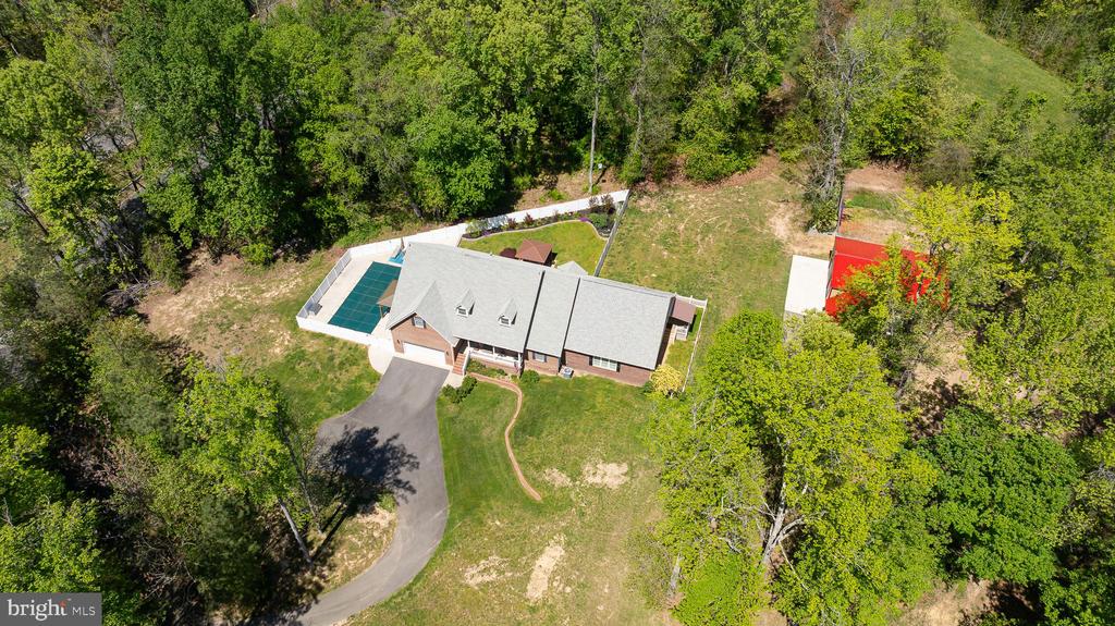 14407 DAVIS DRIVE