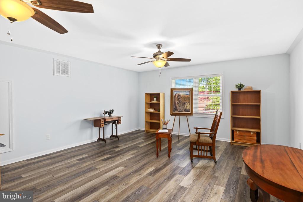 14407 DAVIS DRIVE