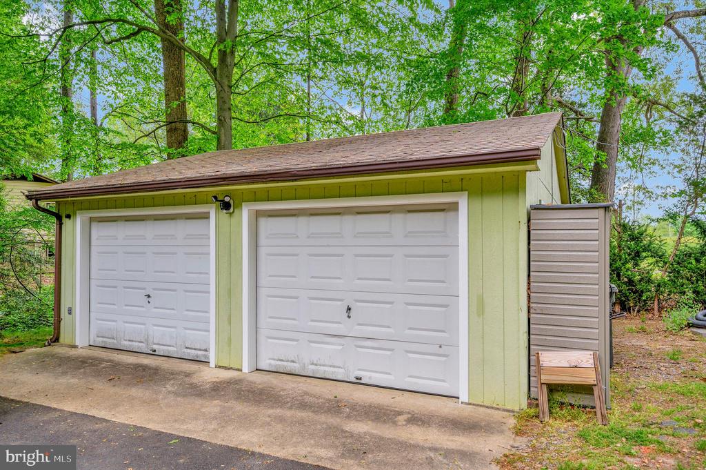 7652 INDIANTOWN ROAD
