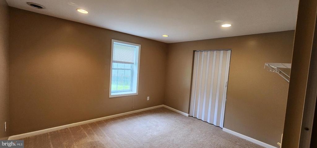 8295 FAIRBANKS COURT