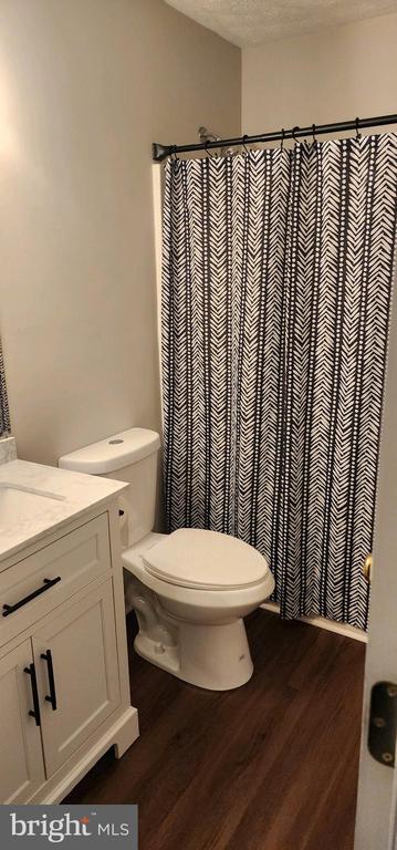 8295 FAIRBANKS COURT