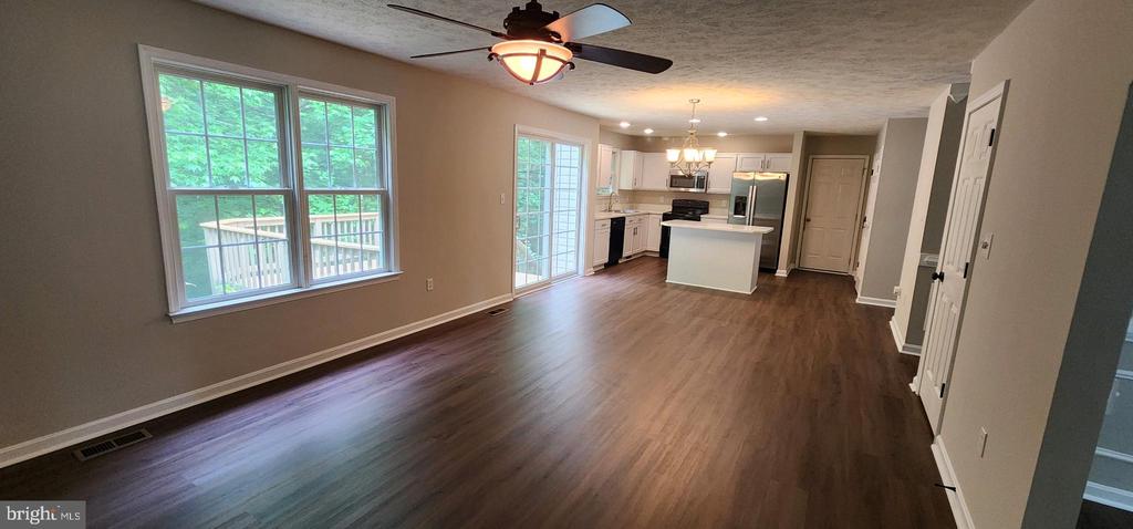 8295 FAIRBANKS COURT