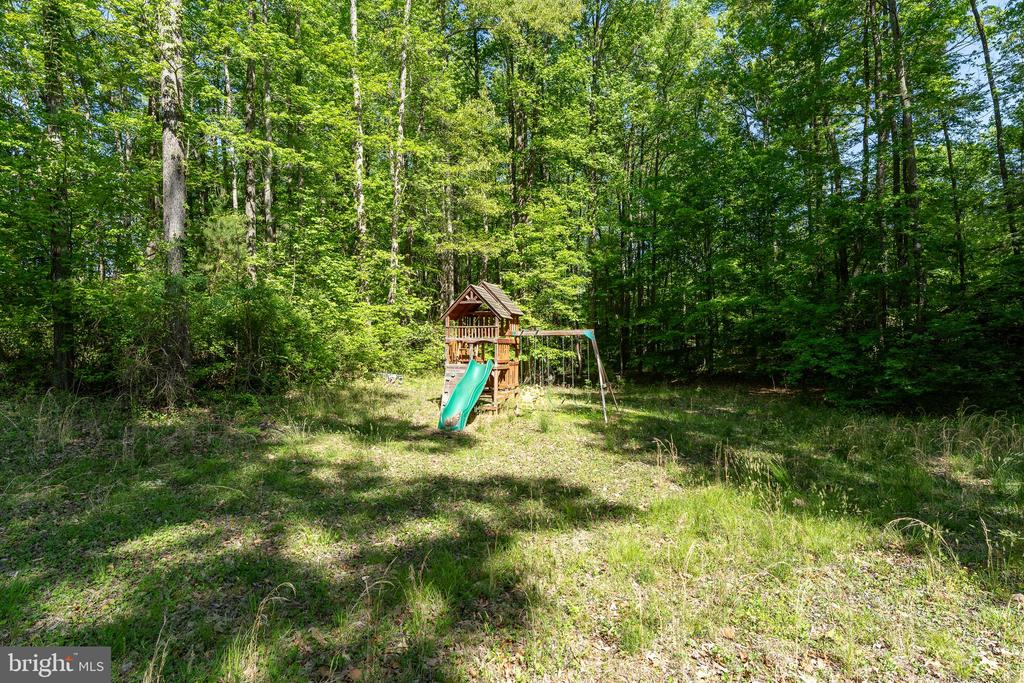 13315 ROUND HILL ROAD