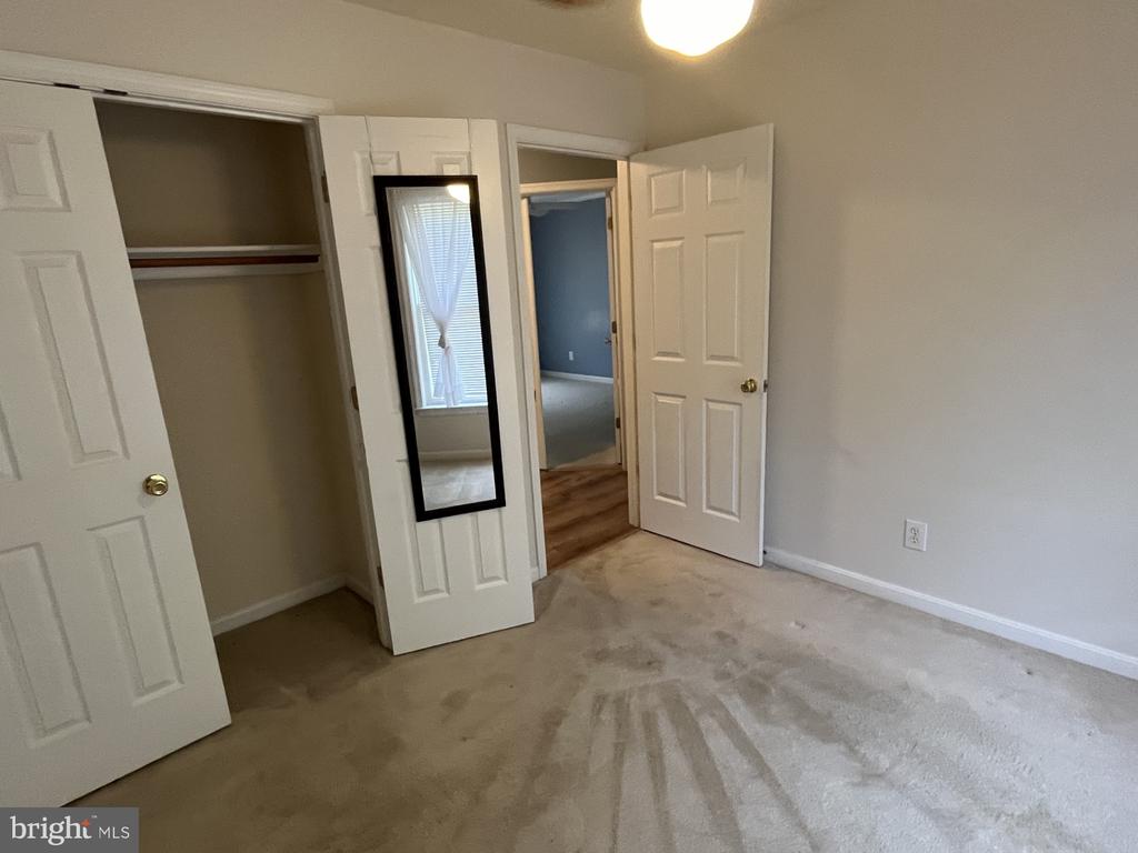 1136 GARNER DRIVE