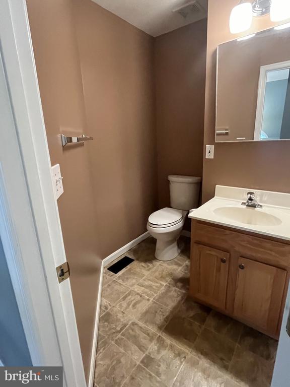 1136 GARNER DRIVE
