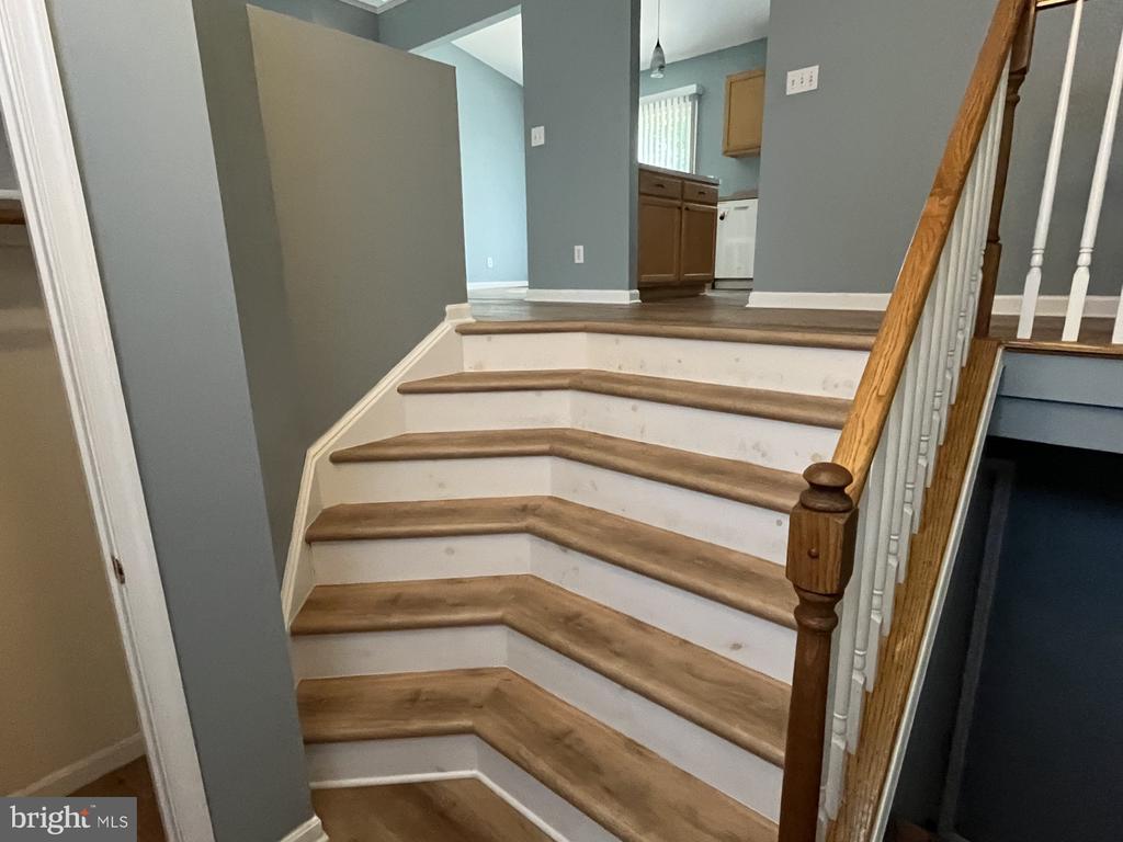 1136 GARNER DRIVE