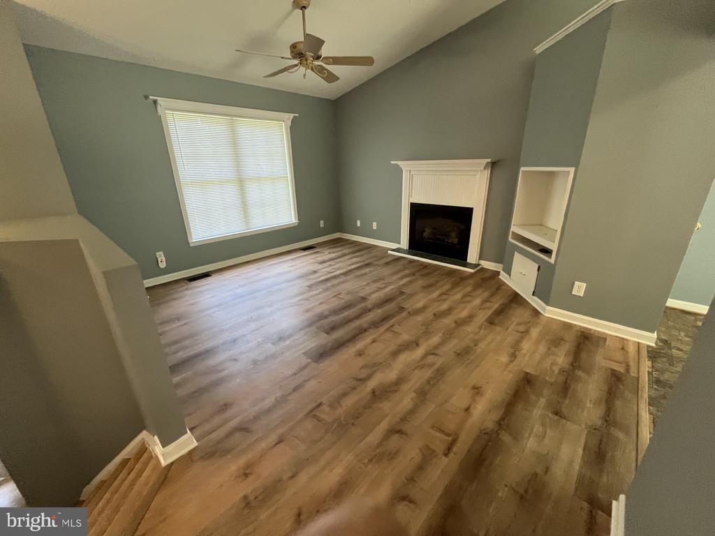 1136 GARNER DRIVE
