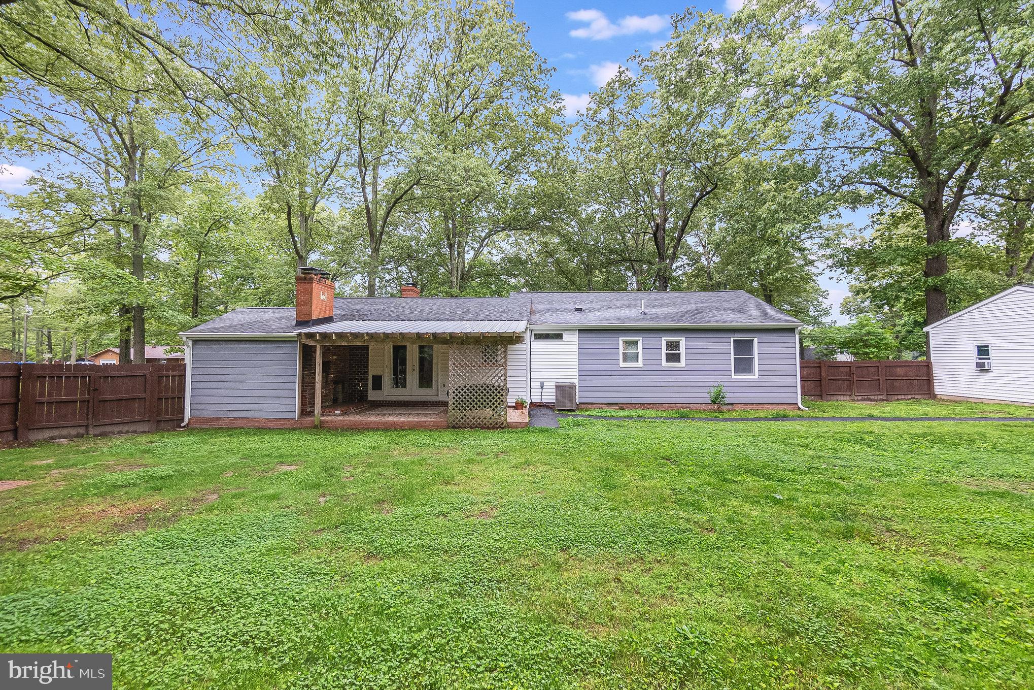 5327 N WILLIAMS CREEK DRIVE