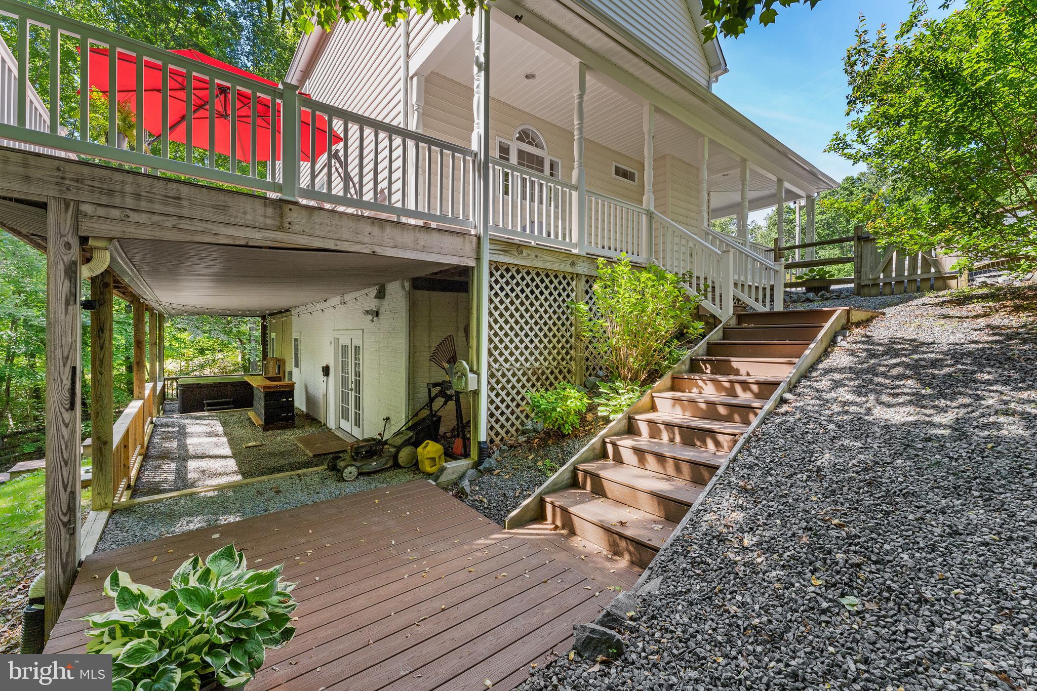 8231 REAGAN DRIVE