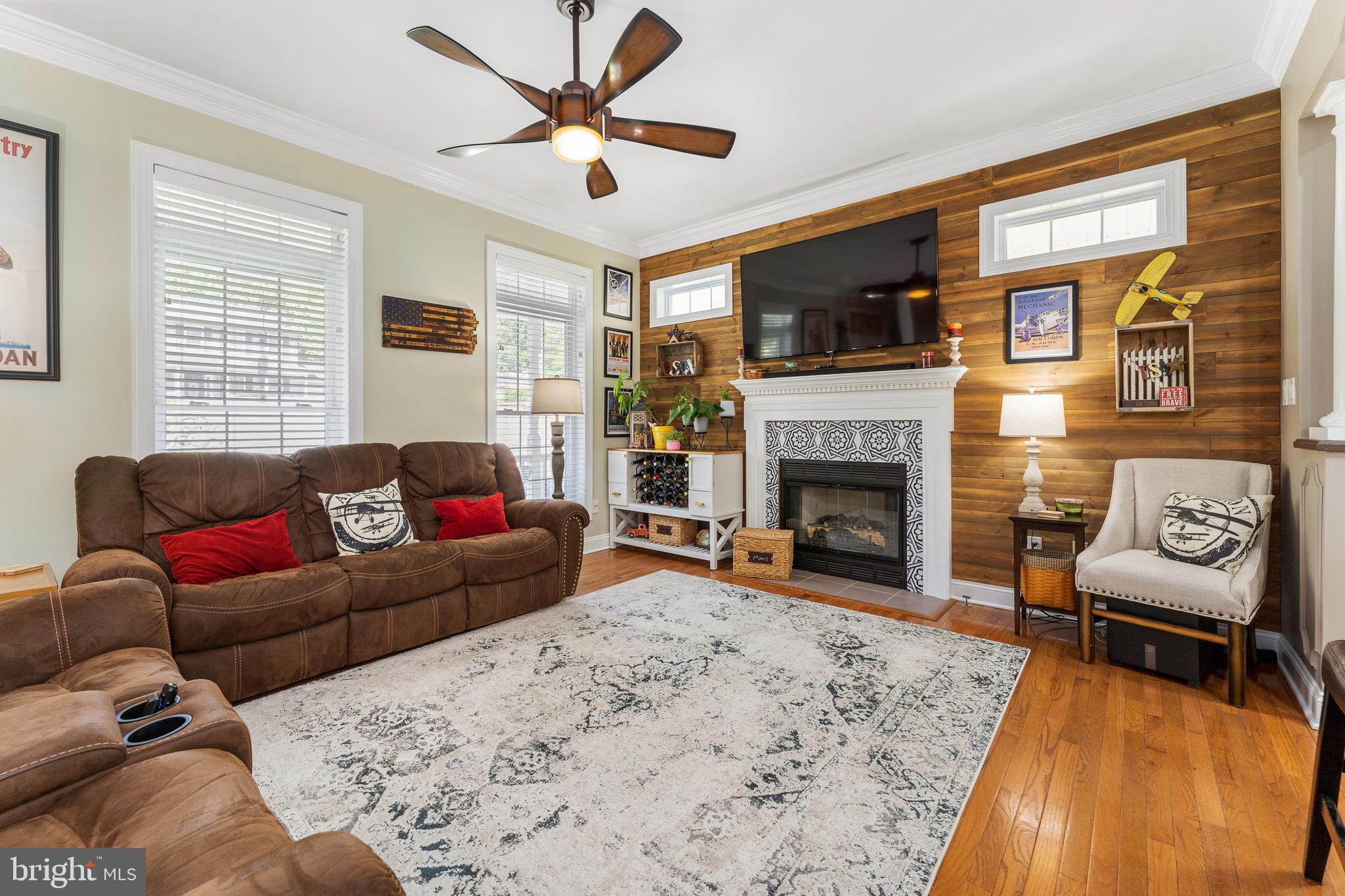 8231 REAGAN DRIVE