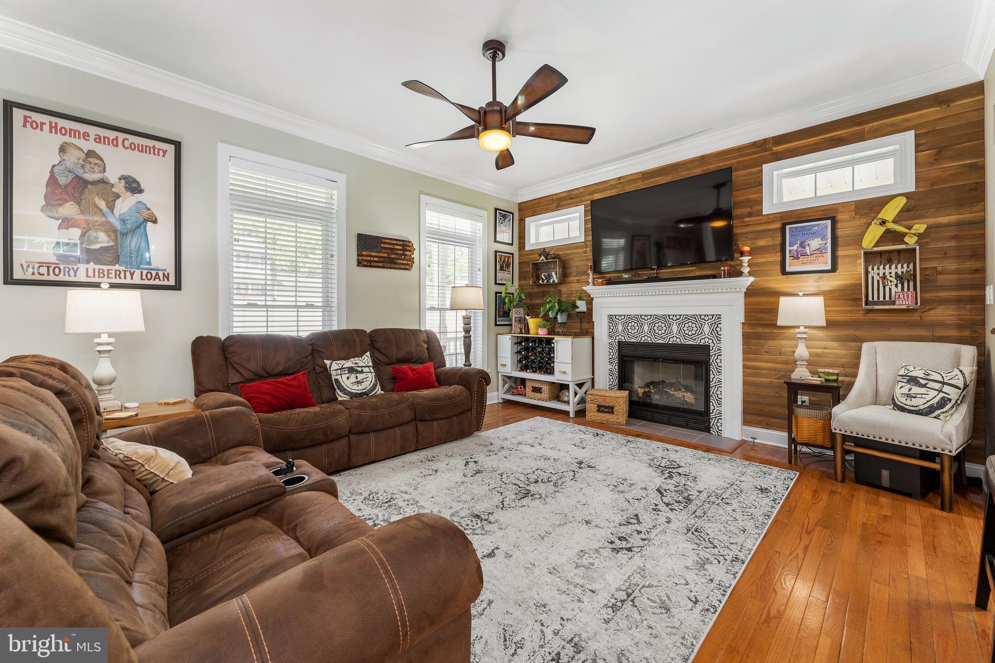 8231 REAGAN DRIVE