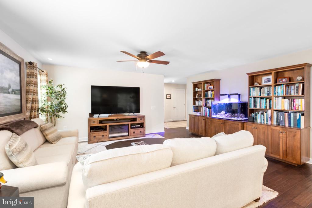 6387 BREWERY COURT