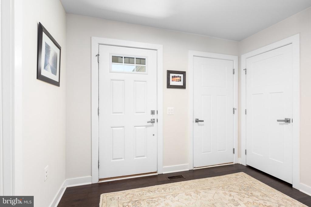 6387 BREWERY COURT