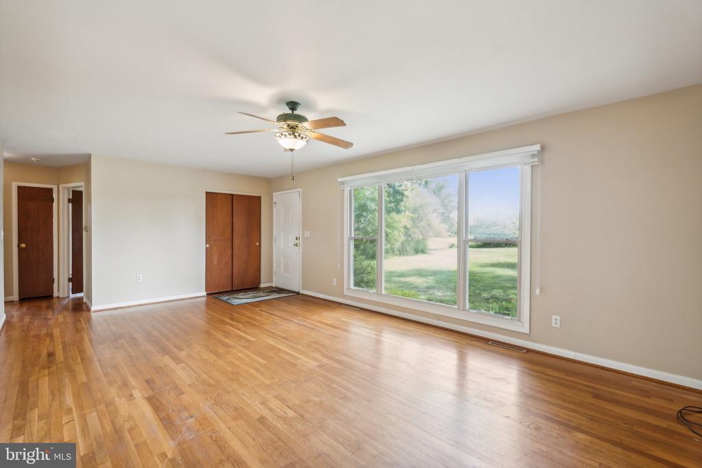 8384 WILLOW HILL ROAD
