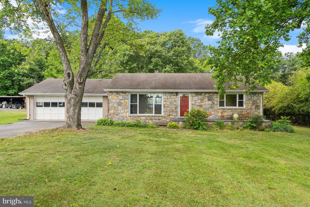 8384 WILLOW HILL ROAD